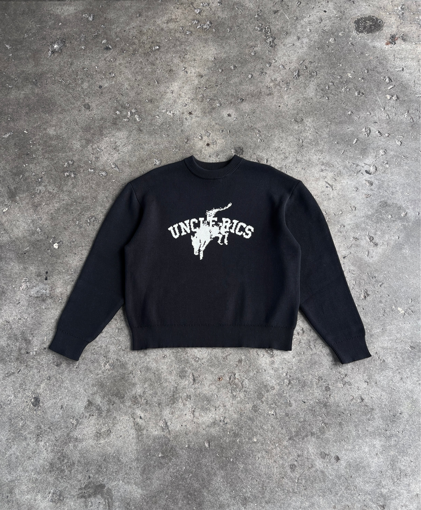 SPELLOUT KNIT
