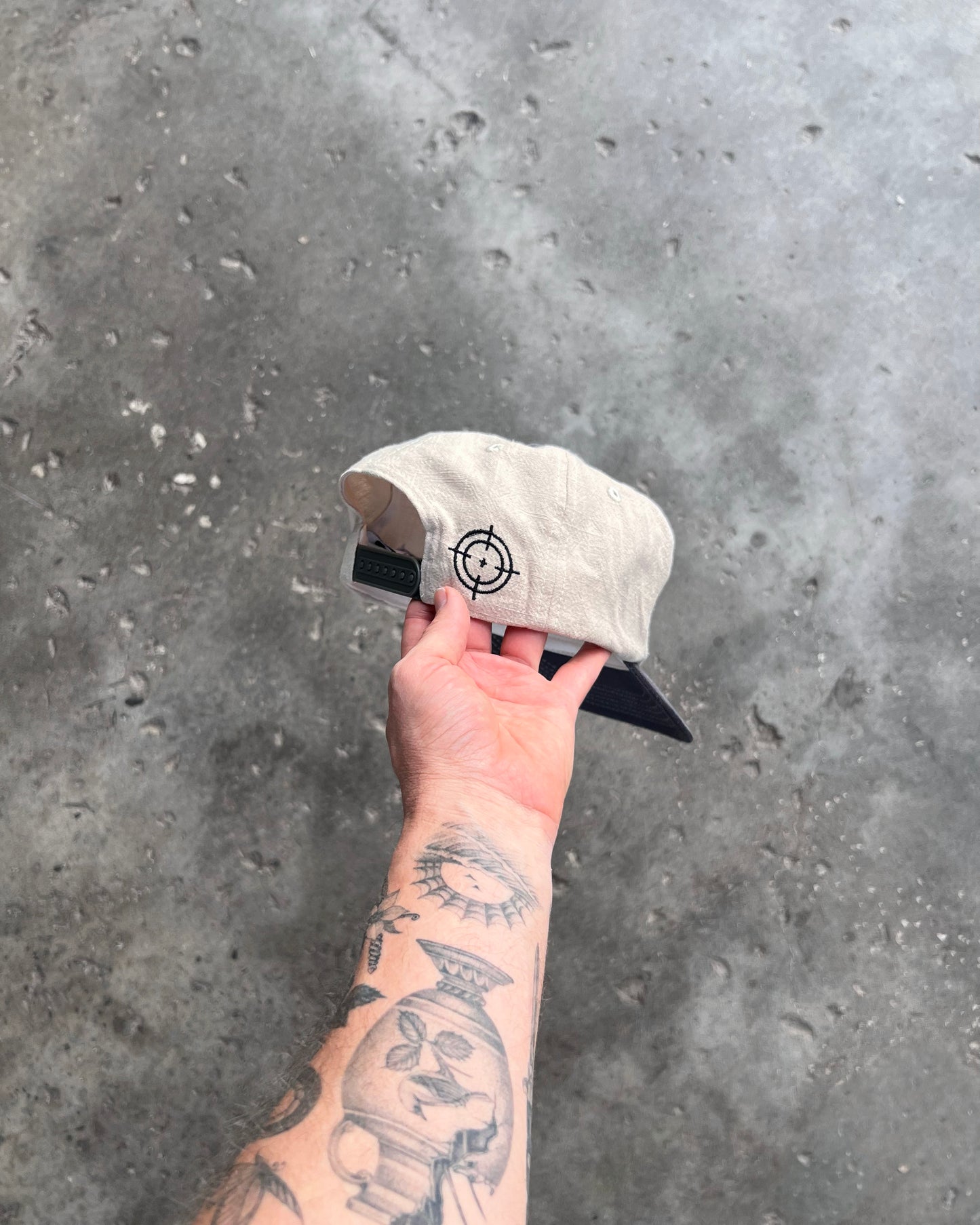 PARADISE BURNING HEMP