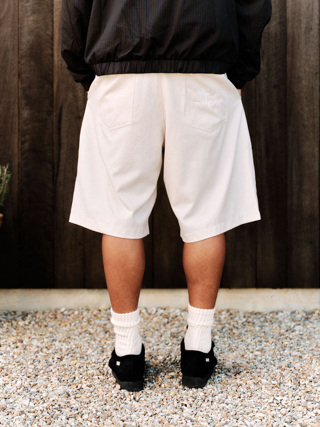PLEATED SHORTS CREAM