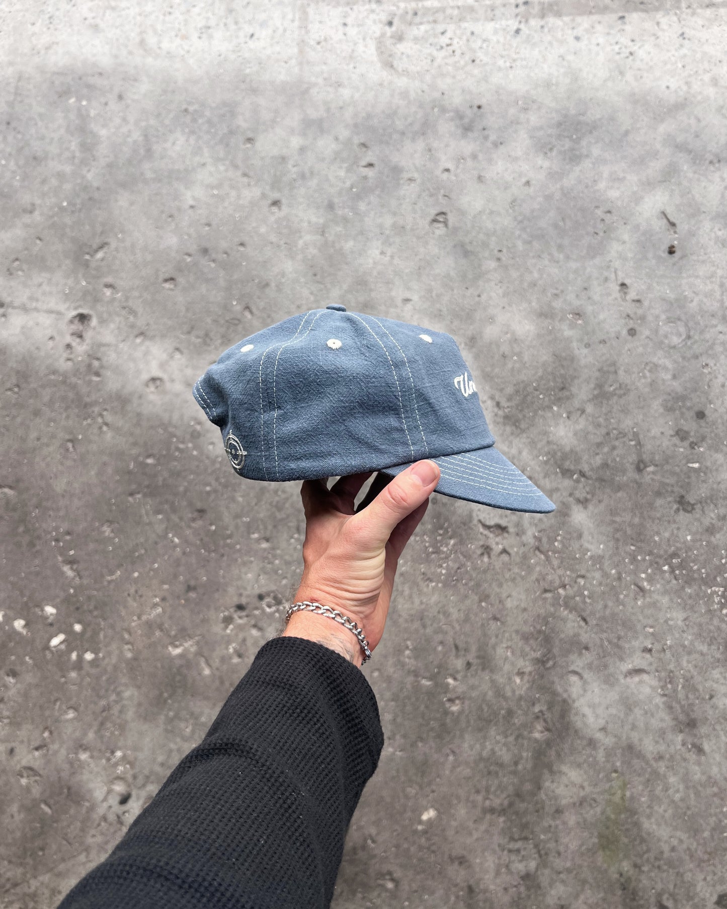 CONTRAST STITCH HEMP